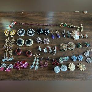 vintage jewelry bundle!  clip on earrings, pins, beads!